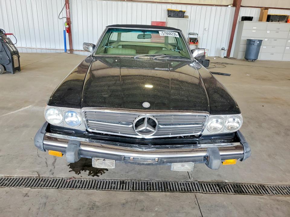 57668236 :رقم المزاد ، 10704412027650 vin ، 1975 Mercedes-benz 450 Sl مزاد بيع