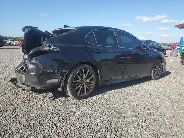 57585936 :رقم المزاد ، 4T1G11AK1NU656334 vin ، 2022 Toyota Camry مزاد بيع