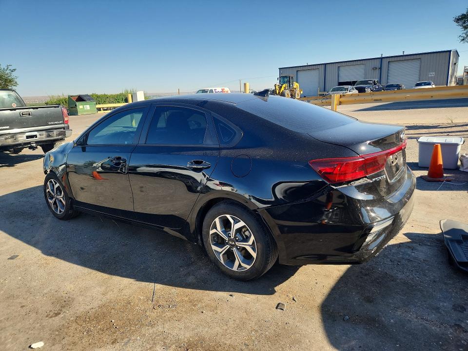 57193466 :رقم المزاد ، 3KPF24ADXME296798 vin ، 2021 Kia Forte مزاد بيع