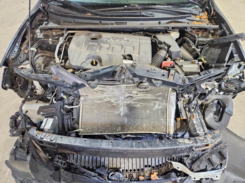56492016 :رقم المزاد ، 2T1BURHE5FC424791 vin ، 2015 Toyota Corolla مزاد بيع