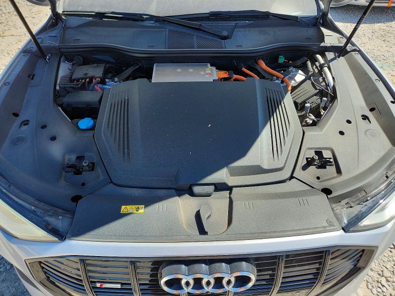 55650966 :رقم المزاد ، WA13ABGE1MB022651 vin ، 2021 Audi E-tron مزاد بيع