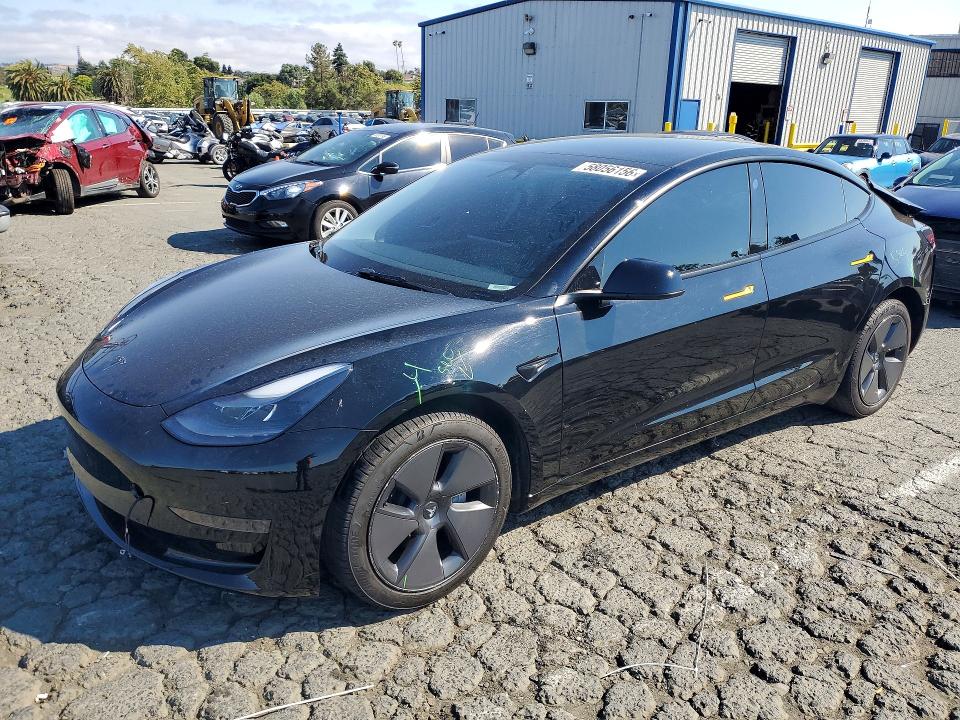 58056156 :رقم المزاد ، 5YJ3E1EA4PF425772 vin ، 2023 Tesla Model 3 مزاد بيع