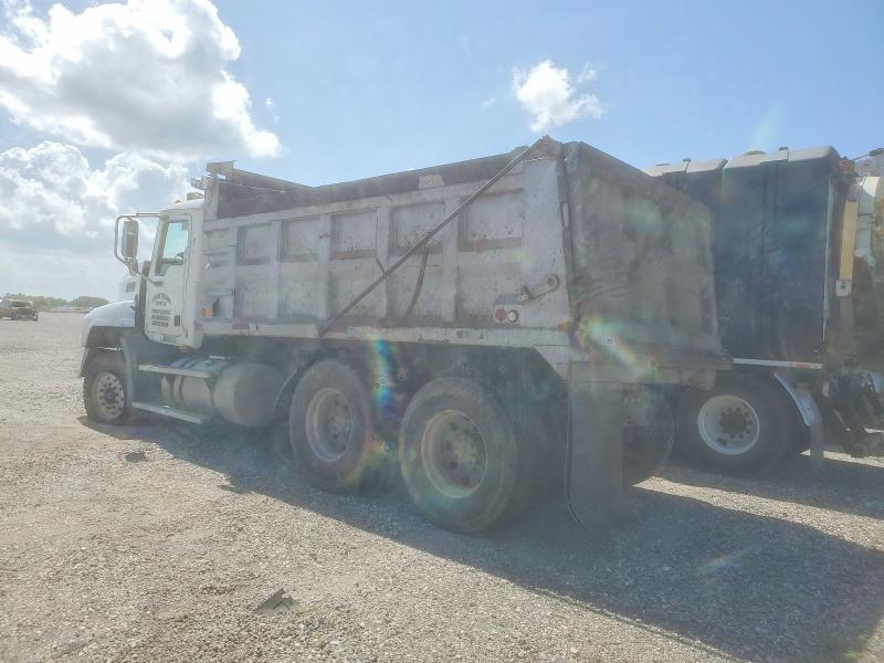 Продаж на аукціоні авто 2001 Mack Ch613, vin: 1M1AA13Y91W138501, номер лоту: 59161956