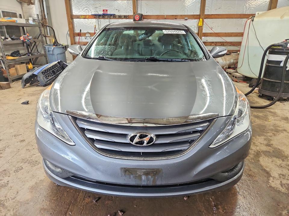 2014 Hyundai Sonata მანქანა იყიდება აუქციონზე, vin: 5NPEB4AC3EH855947, აუქციონის ნომერი: 57694826