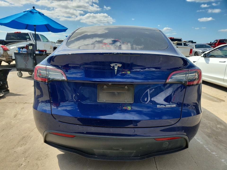 54170016 :رقم المزاد ، 5YJYGDEF5MF270111 vin ، 2021 Tesla Model Y مزاد بيع