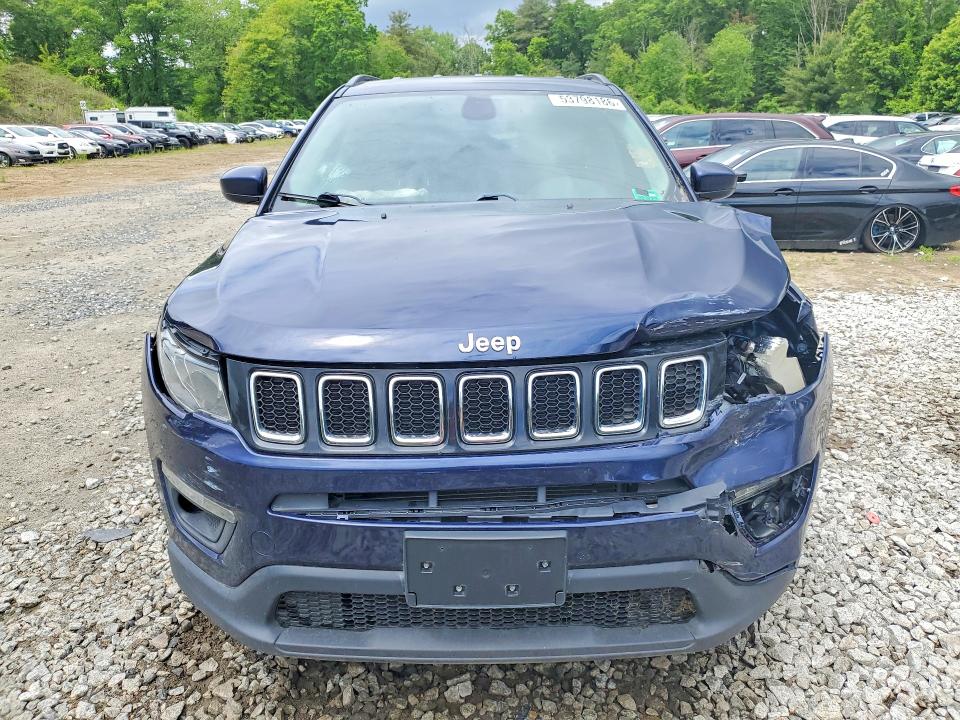 53798186 :رقم المزاد ، 3C4NJDBB3KT839316 vin ، 2019 Jeep Compass مزاد بيع