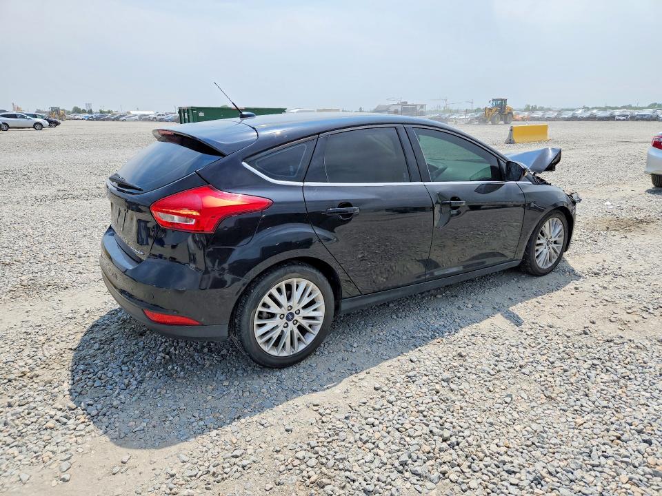 58739766 :رقم المزاد ، 1FADP3N2XHL287887 vin ، 2017 Ford Focus مزاد بيع