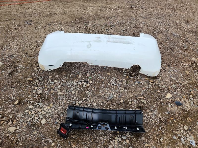 57246126 :رقم المزاد ، 3N1CE2CP5FL404932 vin ، 2015 Nissan Versa Note مزاد بيع