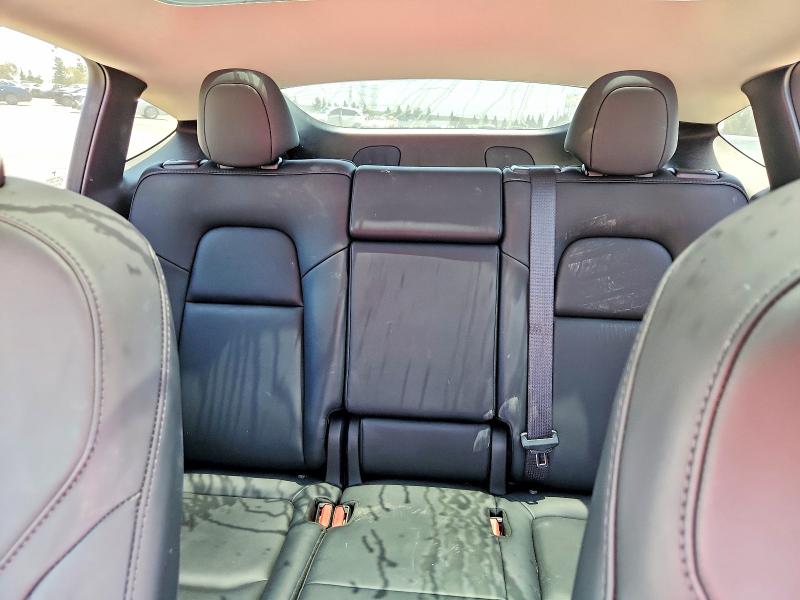 2024 Tesla Model Y მანქანა იყიდება აუქციონზე, vin: 7SAYGAEE5RF015930, აუქციონის ნომერი: 58021386