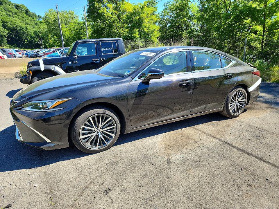 57825986 :رقم المزاد ، 58ADZ1B1XRU165616 vin ، 2024 Lexus Es 350 مزاد بيع