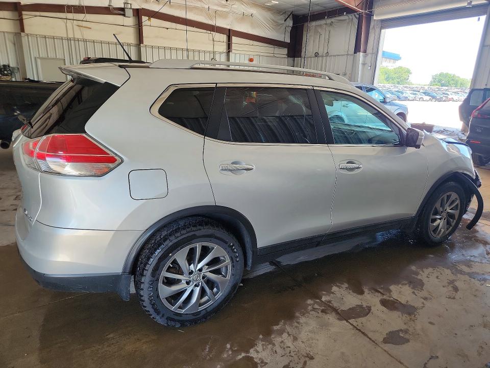 2015 Nissan Rogue მანქანა იყიდება აუქციონზე, vin: 5N1AT2MV3FC866355, აუქციონის ნომერი: 57860436