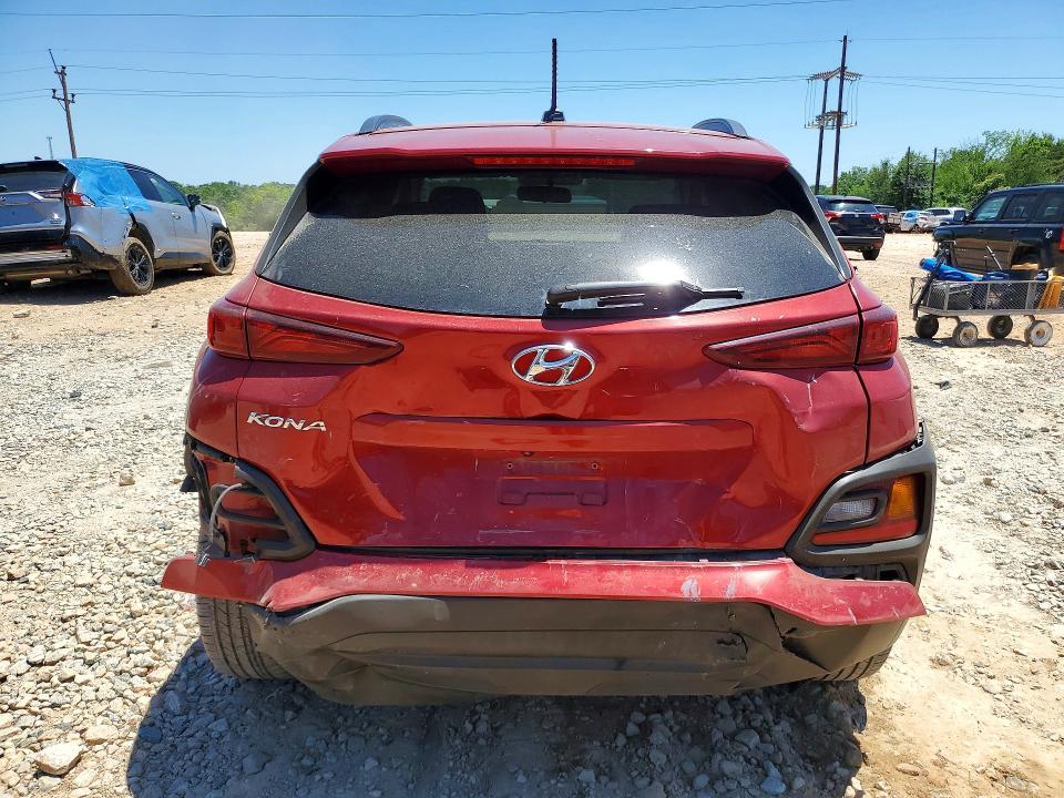 55750356 :رقم المزاد ، KM8K22AA8JU066548 vin ، 2018 Hyundai Kona مزاد بيع