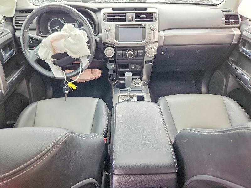 55609446 :رقم المزاد ، JTEBU5JRXJ5546831 vin ، 2018 Toyota 4runner مزاد بيع