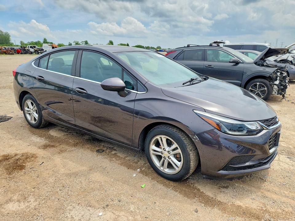2017 Chevrolet Cruze მანქანა იყიდება აუქციონზე, vin: 1G1BE5SM0H7235307, აუქციონის ნომერი: 56365136