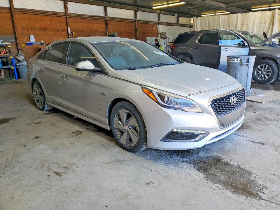 Продаж на аукціоні авто 2016 Hyundai Sonata Hybrid, vin: KMHE34L19GA017307, номер лоту: 55553916