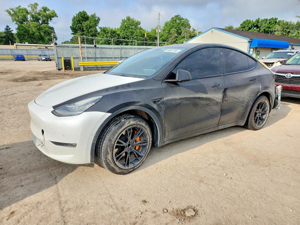 Продажа на аукционе авто 2021 Tesla Model Y, vin: 5YJYGDED5MF192833, номер лота: 54853196