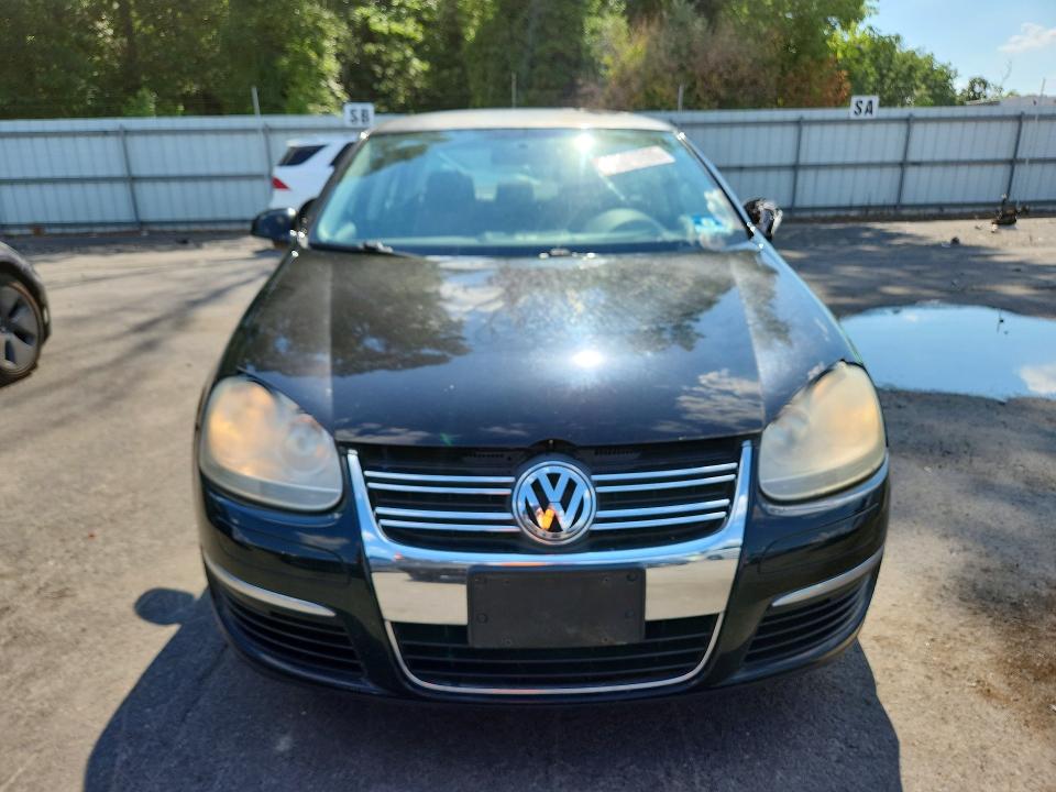 Продажа на аукционе авто 2010 Volkswagen Jetta, vin: 3VWJZ7AJ2AM002306, номер лота: 85616705
