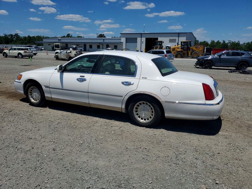 Aukcja sprzedaży 2002 Lincoln Town Car, vin: 1LNHM81W42Y618673, numer aukcji: 55786066