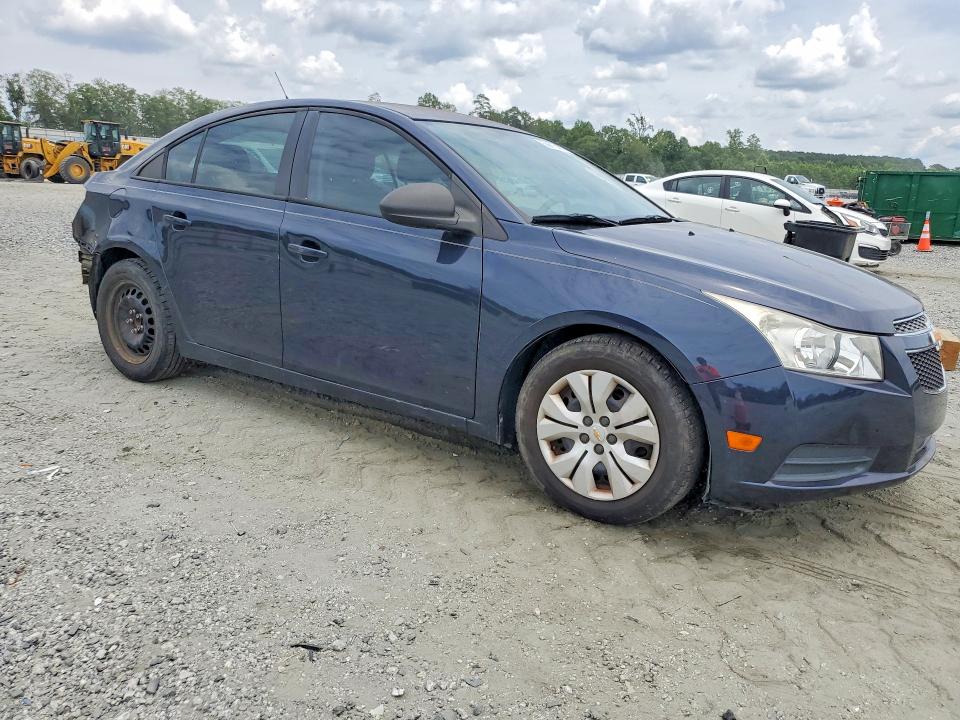 56615406 :رقم المزاد ، 1G1PA5SH2E7136178 vin ، 2014 Chevrolet Cruze مزاد بيع