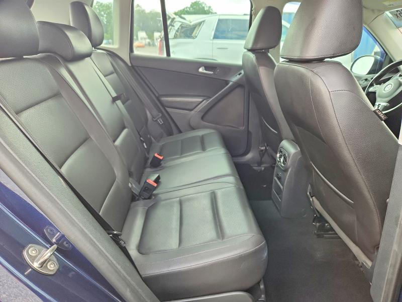 Продажа на аукционе авто 2016 Volkswagen Tiguan, vin: WVGAV7AXXGW511812, номер лота: 58017036