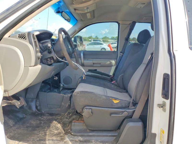 2008 Chevrolet Silverado მანქანა იყიდება აუქციონზე, vin: 1GCHK29K68E147936, აუქციონის ნომერი: 59006806