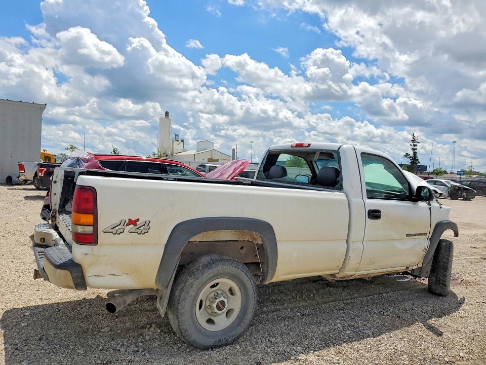 57778786 :رقم المزاد ، 1GTHK24U22E218274 vin ، 2002 Gmc Sierra مزاد بيع