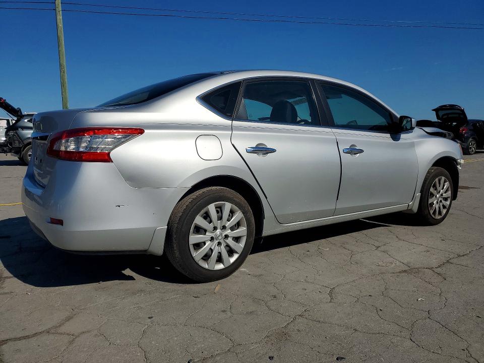 Продажа на аукционе авто 2015 Nissan Sentra, vin: 3N1AB7AP1FY336132, номер лота: 57304106