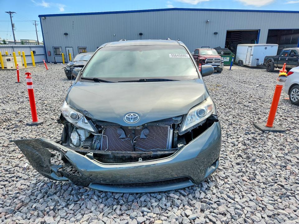 Aukcja sprzedaży 2011 Toyota Sienna, vin: 5TDKK3DC2BS013888, numer aukcji: 55645886