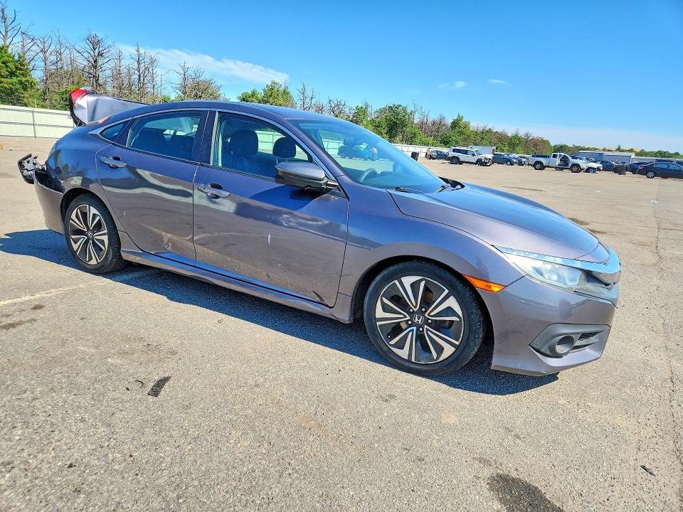 58076226 :رقم المزاد ، 2HGFC1F37GH639752 vin ، 2016 Honda Civic مزاد بيع