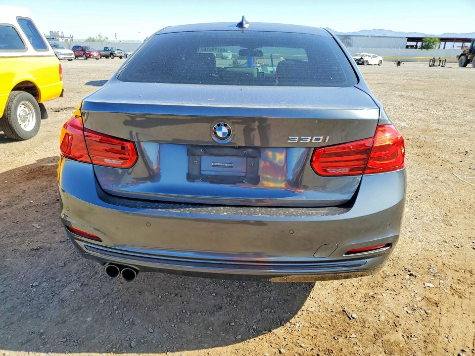2017 Bmw 330 მანქანა იყიდება აუქციონზე, vin: WBA8B9G50HNU09145, აუქციონის ნომერი: 55714916