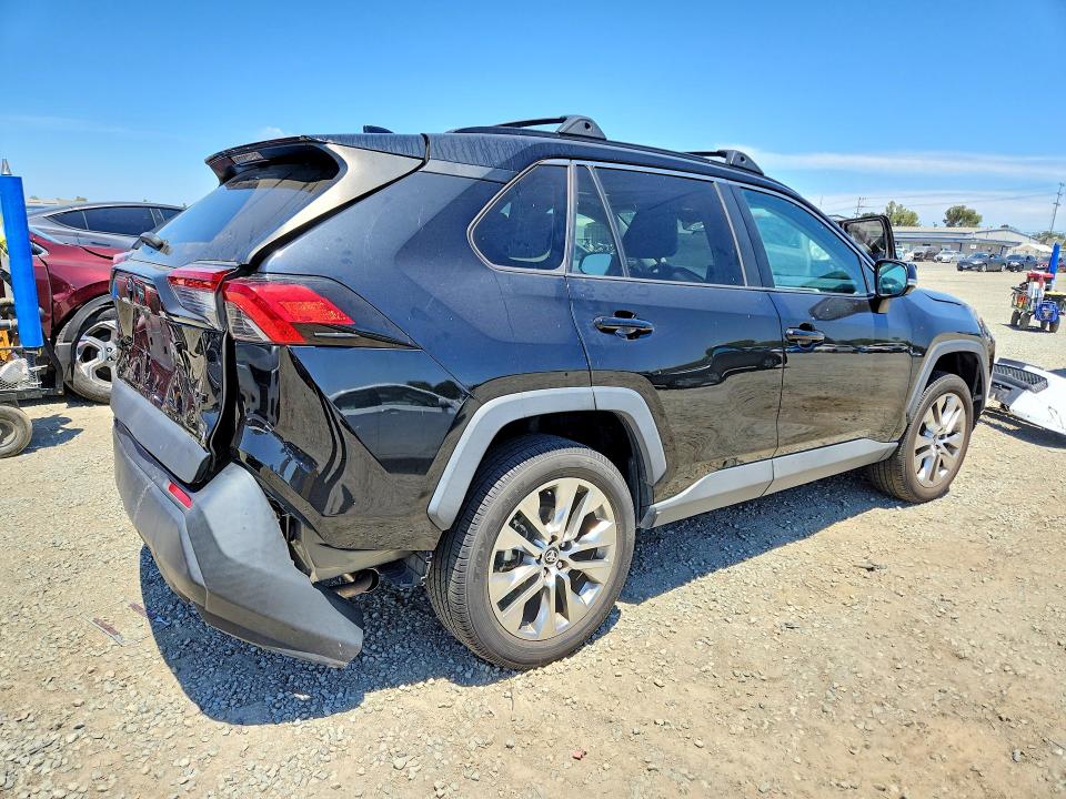 57111636 :رقم المزاد ، 2T3C1RFV3LW096966 vin ، 2020 Toyota Rav4 مزاد بيع