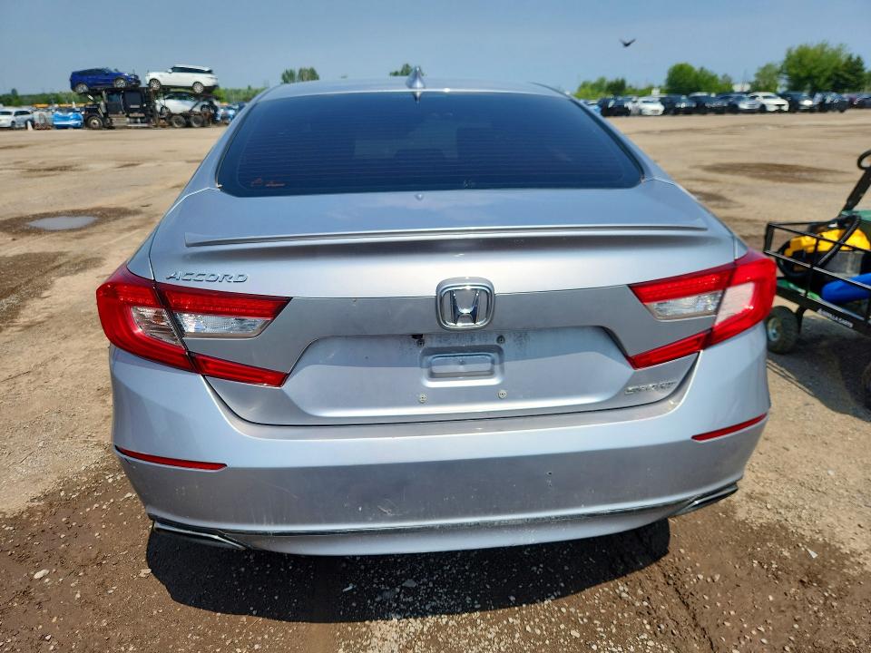Продажа на аукционе авто 2018 Honda Accord, vin: 1HGCV1F31JA809087, номер лота: 58263566