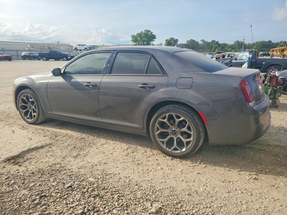 Продажа на аукционе авто 2018 Chrysler 300, vin: 2C3CCAAG0JH317283, номер лота: 54836096