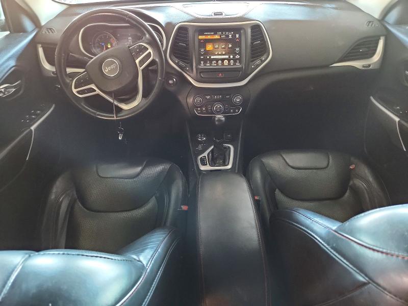 58989466 :رقم المزاد ، 1C4PJMBS9HW665182 vin ، 2017 Jeep Cherokee مزاد بيع