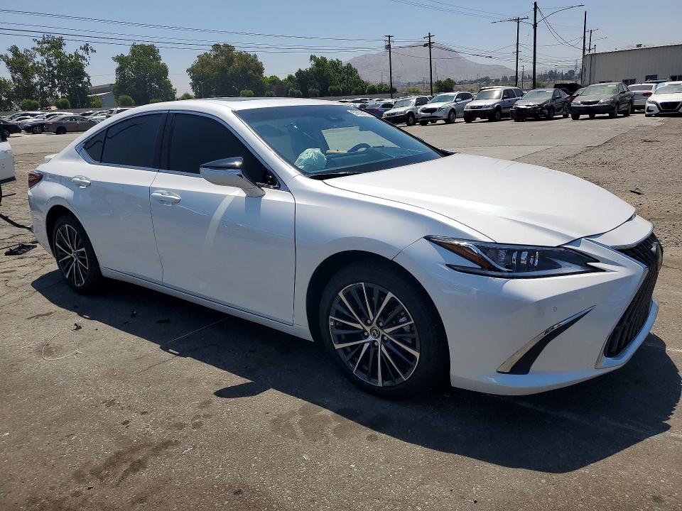 2025 Lexus Es 300h მანქანა იყიდება აუქციონზე, vin: 58ADA1C14SU070545, აუქციონის ნომერი: 57692176