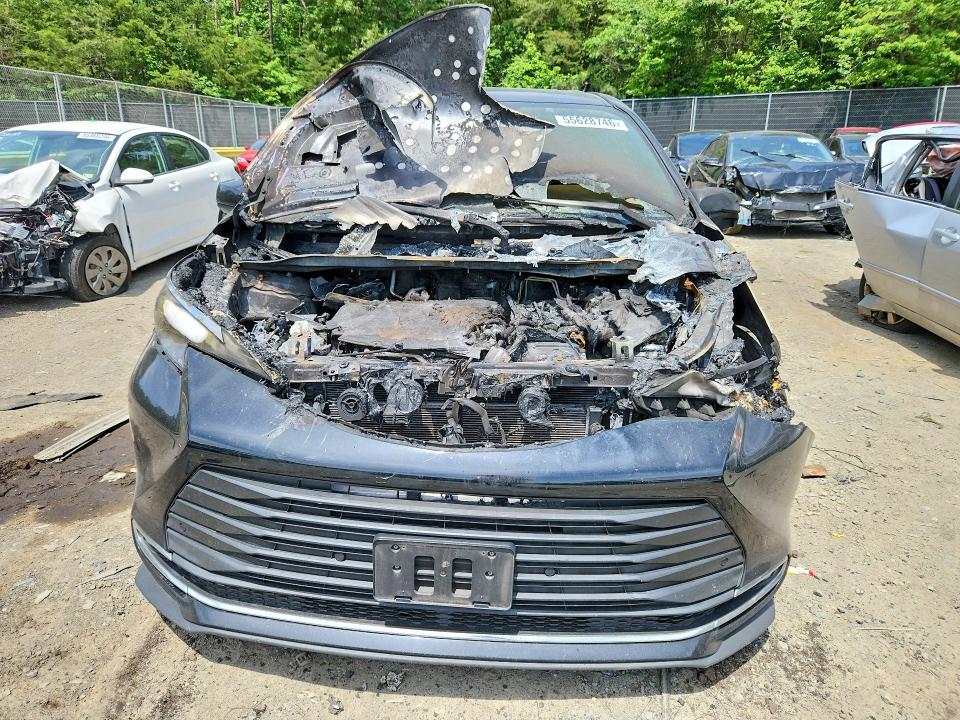 Продаж на аукціоні авто 2022 Toyota Sienna, vin: 5TDJRKEC7NS116633, номер лоту: 55628746