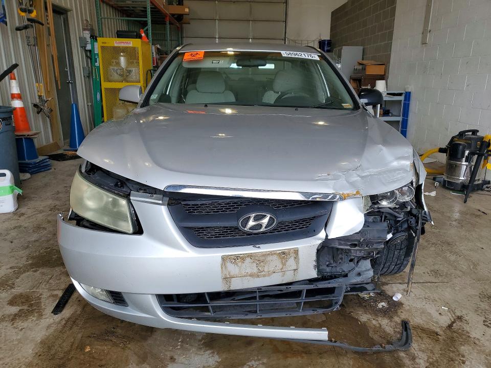 2006 Hyundai Sonata მანქანა იყიდება აუქციონზე, vin: 5NPEU46CX6H167626, აუქციონის ნომერი: 58962176