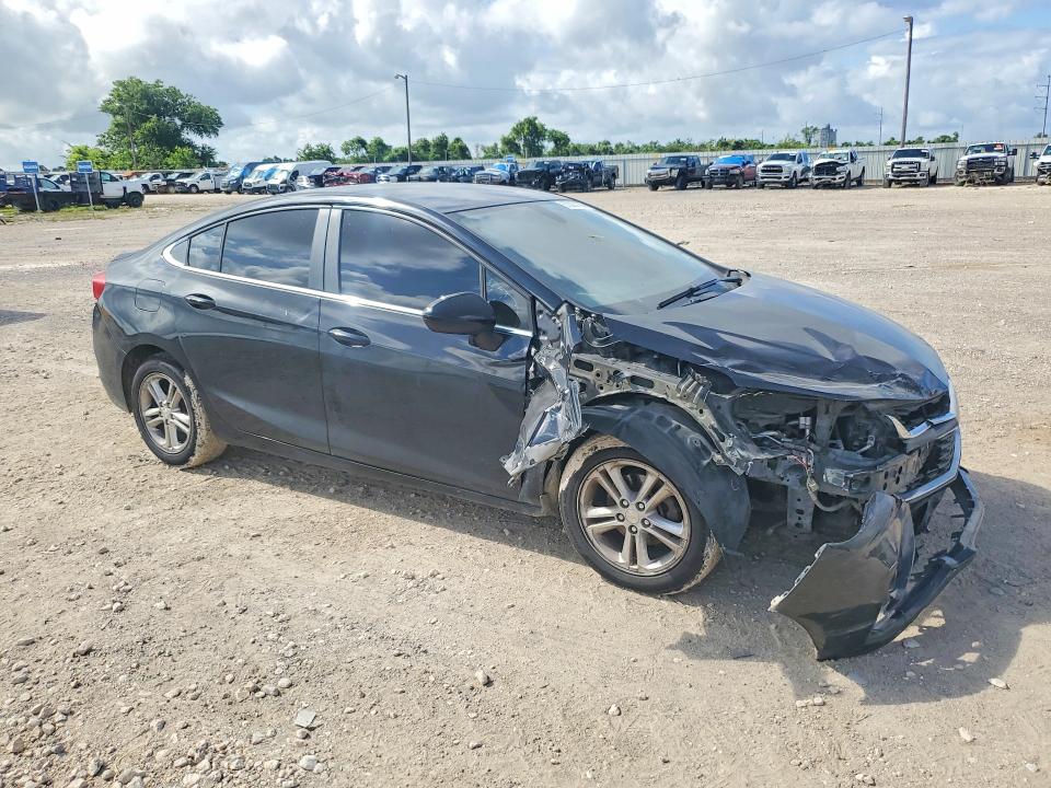 2017 Chevrolet Cruze მანქანა იყიდება აუქციონზე, vin: 1G1BE5SM9H7230820, აუქციონის ნომერი: 57020436
