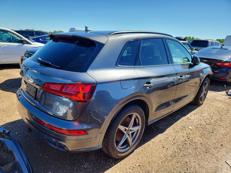 Продажа на аукционе авто 2019 Audi Sq5, vin: WA1C4AFY2K2103782, номер лота: 56645876