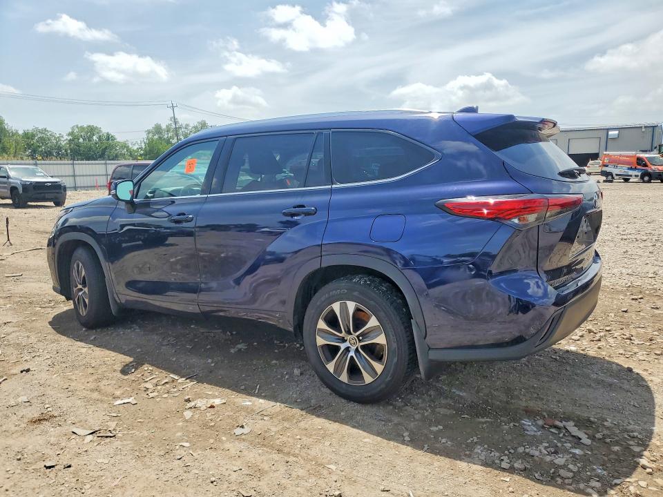 58899496 :رقم المزاد ، 5TDGZRBH0MS533268 vin ، 2021 Toyota Highlander مزاد بيع