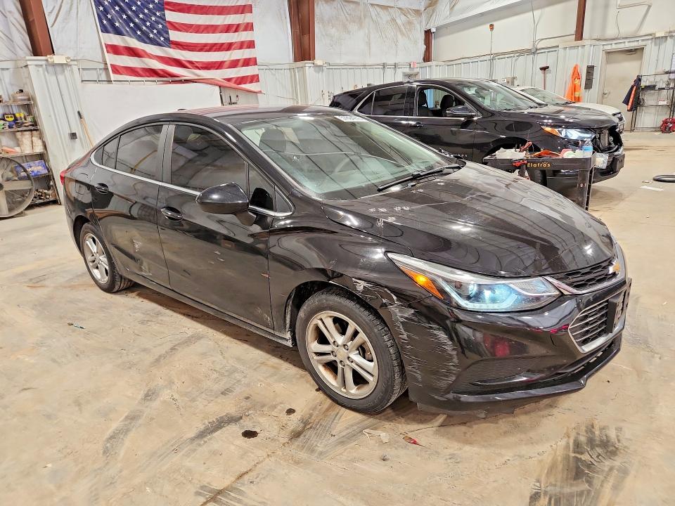 2018 Chevrolet Cruze მანქანა იყიდება აუქციონზე, vin: 1G1BE5SM6J7158562, აუქციონის ნომერი: 57894916