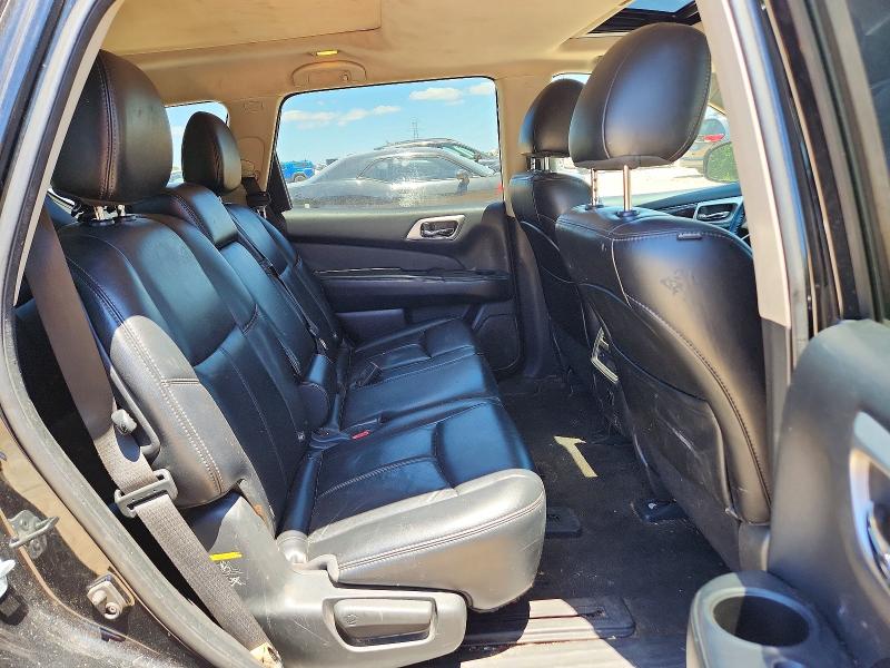 55968116 :رقم المزاد ، 5N1AR2MN1FC713701 vin ، 2015 Nissan Pathfinder مزاد بيع