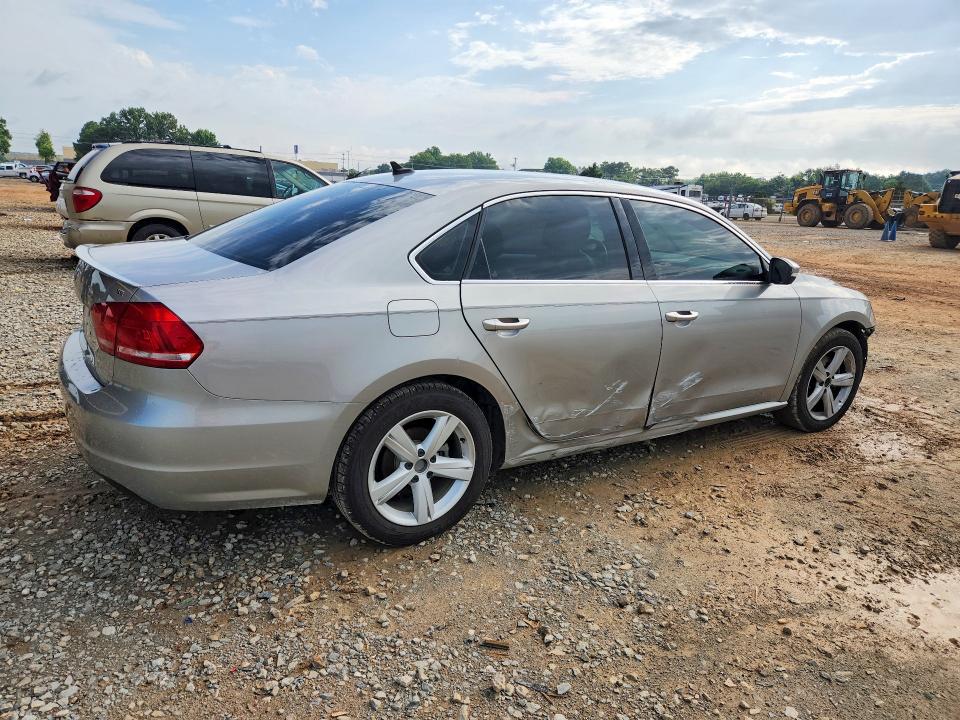 Продажа на аукционе авто 2013 Volkswagen Passat, vin: 1VWBH7A39DC023393, номер лота: 56157556