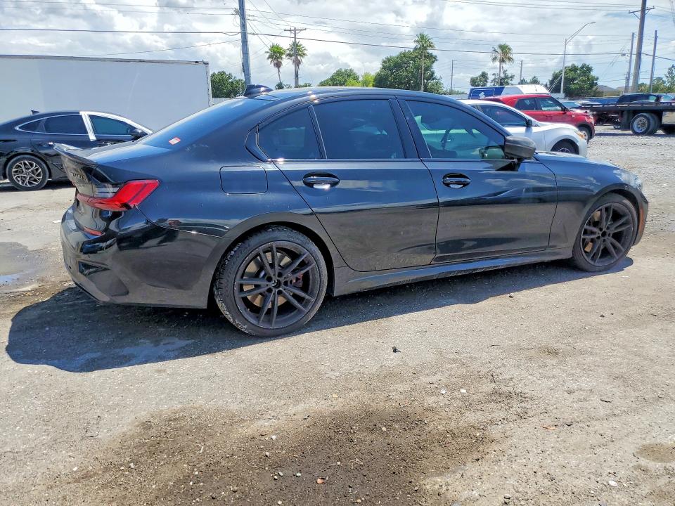 57169986 :رقم المزاد ، 3MW5U7J04N8C31222 vin ، 2022 Bmw M340i مزاد بيع