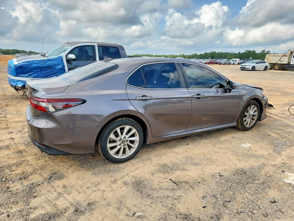 Aukcja sprzedaży 2021 Toyota Camry, vin: 4T1C11AK3MU469366, numer aukcji: 58156906