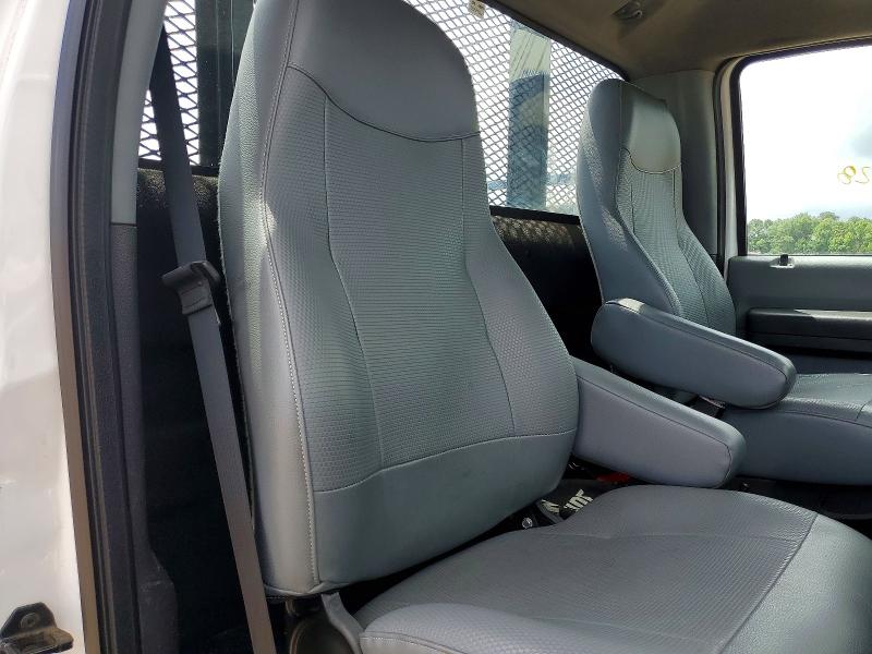 55734526 :رقم المزاد ، 1FDNF7DC7KDF00942 vin ، 2019 Ford F750 مزاد بيع