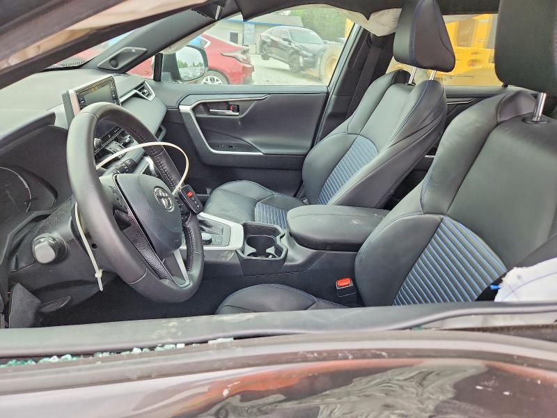Продаж на аукціоні авто 2021 Toyota Rav4, vin: 4T3E6RFV3MU040831, номер лоту: 56950056