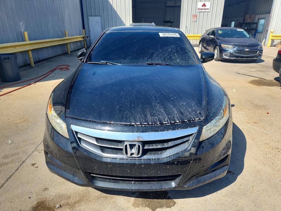 56785426 :رقم المزاد ، 1HGCS1B87BA005405 vin ، 2011 Honda Accord مزاد بيع