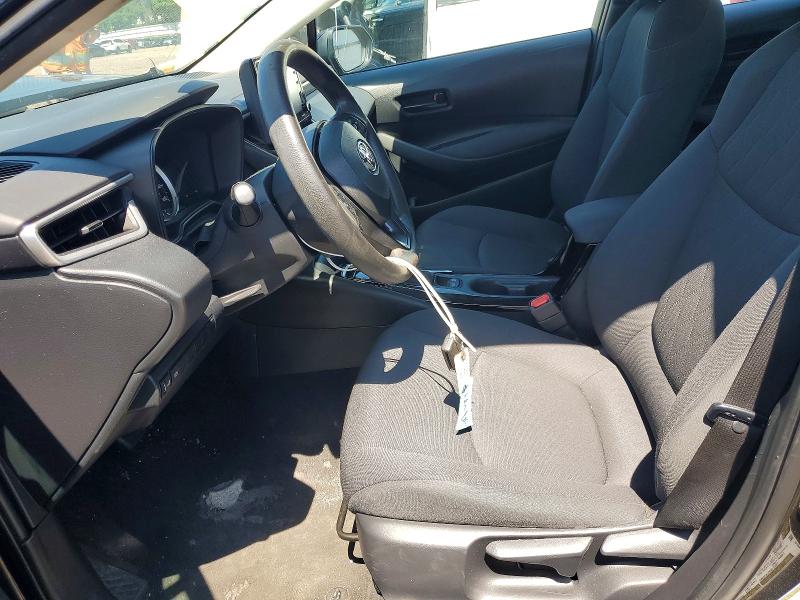 55811886 :رقم المزاد ، 5YFEPMAE4NP272390 vin ، 2022 Toyota Corolla مزاد بيع