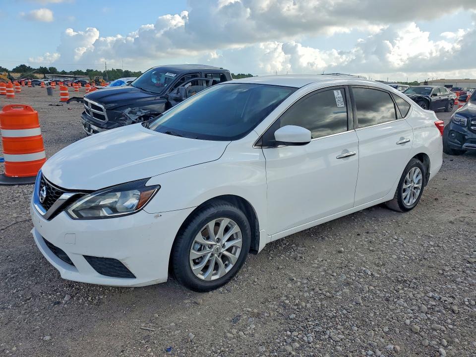 2019 Nissan Sentra მანქანა იყიდება აუქციონზე, vin: 3N1AB7AP1KY270336, აუქციონის ნომერი: 56817216
